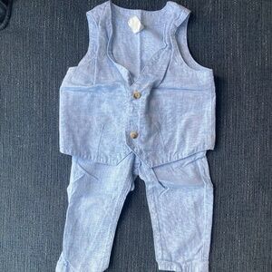 H&M linen suit 9-12m